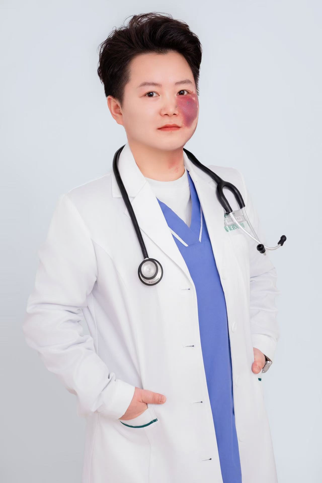 陈秋玲 - 贵州瑞派动物医院院长